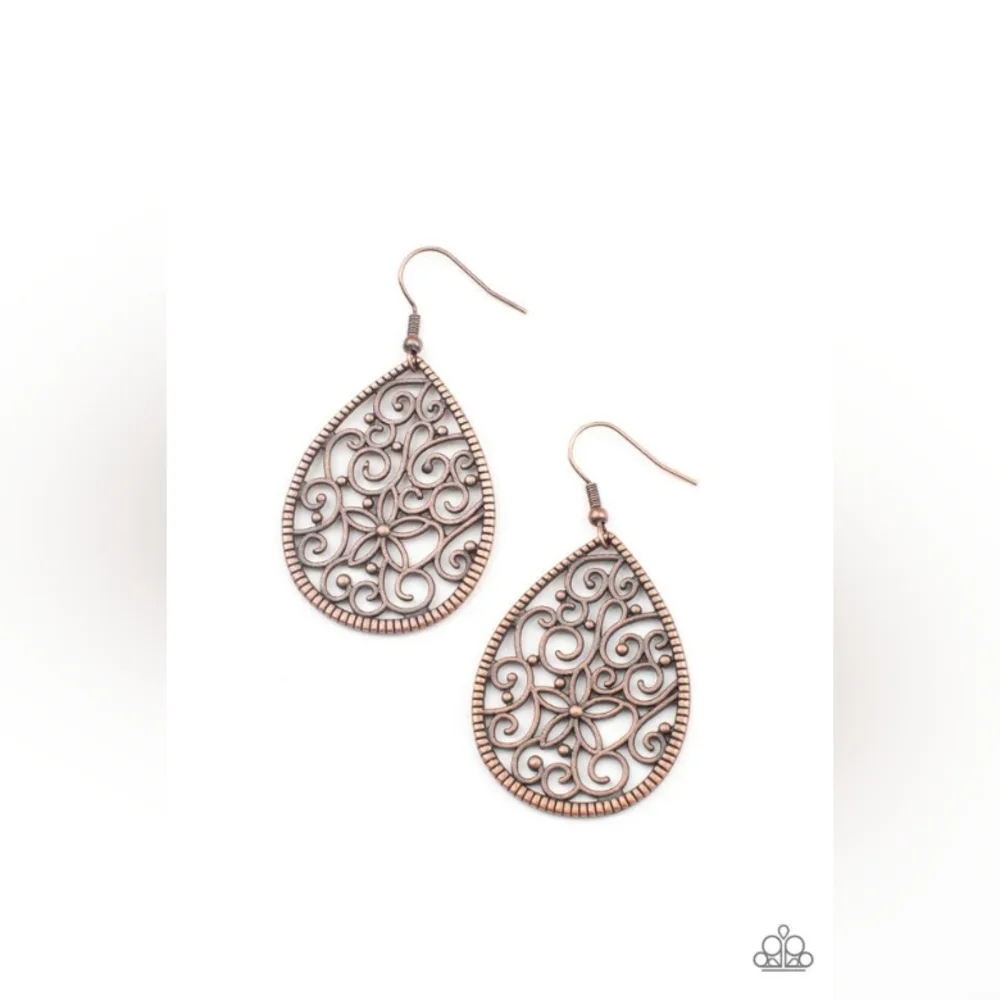 Tour De Garden Copper Earrings